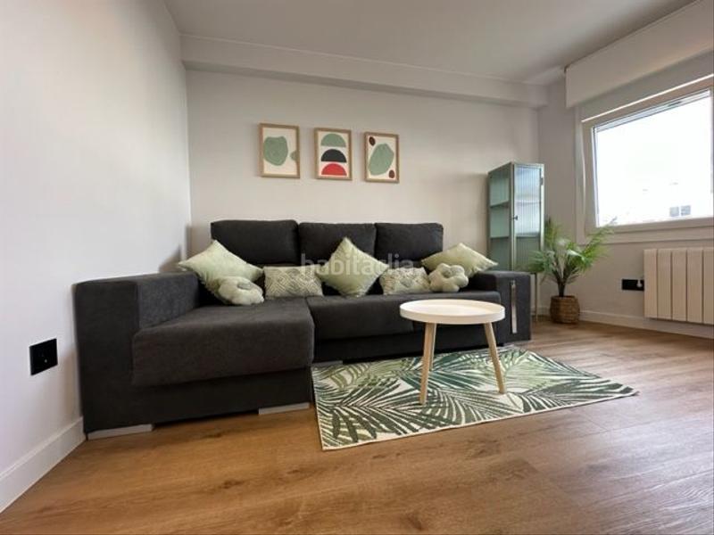 Foto 3a2301b1-ffa1-4f3c-8cf3-458a98017318. Alquiler piso en Campus Norte - San Caetano Santiago de Compostela