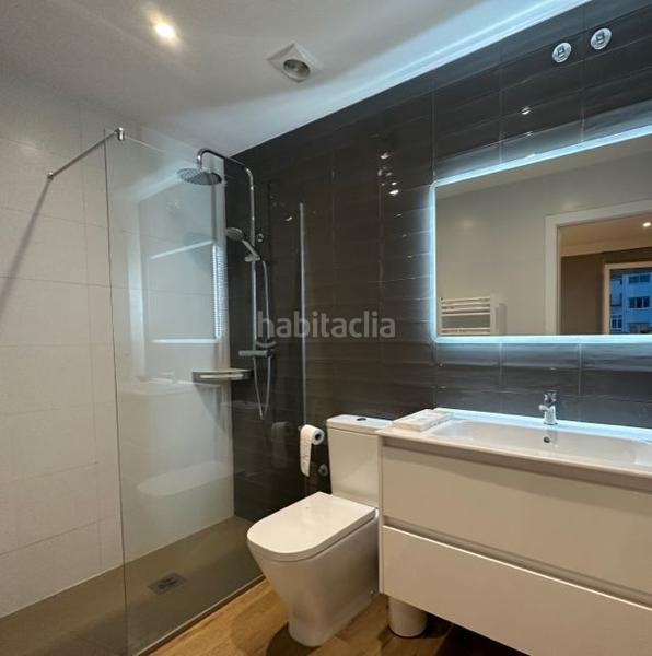 Foto 09930429-ece8-47c6-895f-d0d21f2a4b3d. Location appartement avec chauffage dans Ensanche - Sar Santiago de Compostela