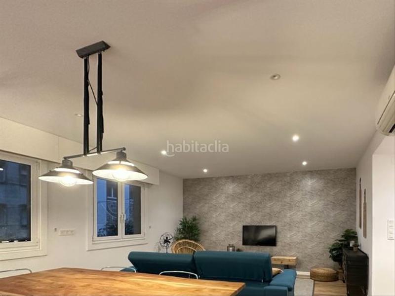 Foto 60ea5a93-2e45-4380-9b7a-347c2b44de30. Lloguer pis amb calefacció a Ensanche - Sar Santiago de Compostela