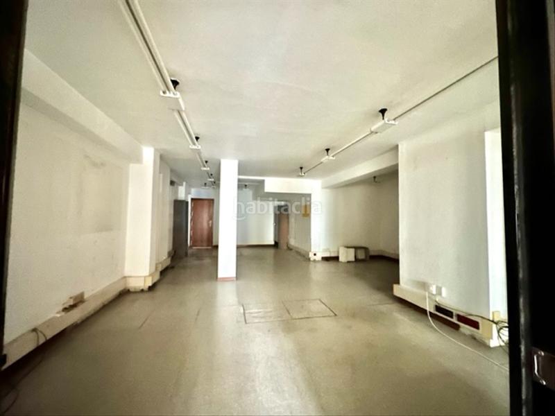 Foto 8378383e-3259-40e9-afbf-e0c32170c05a. Affitto ufficio in Ensanche - Sar Santiago de Compostela