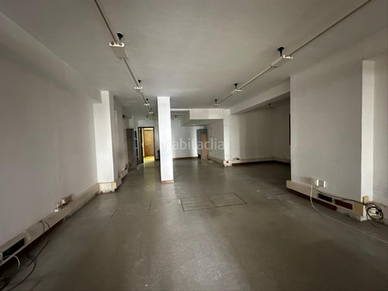 Foto c2c867d5-78a9-440c-b7a7-68f9a8bad404. Miete büro in Ensanche - Sar Santiago de Compostela