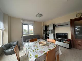 Location Appartement  Rúa lugar da pedra do pino. Apto muy cerca de la playa de ladeira