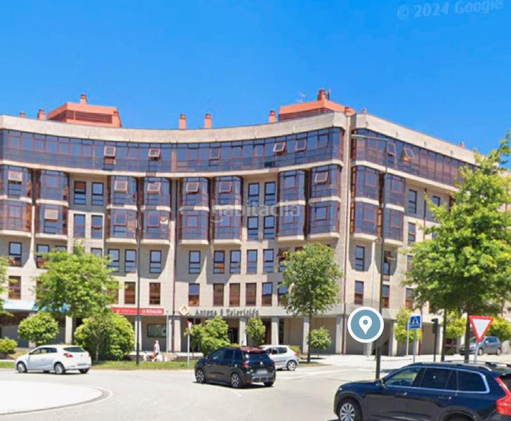 Foto c067c446-5007-44f2-8afd-035ad71abf30. Parking voiture dans Concheiros - Fontiñas Santiago de Compostela