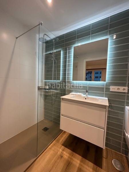 Foto be9986e2-3688-4d39-9f69-f1efa4140898. Pis amb calefacció a Ensanche - Sar Santiago de Compostela