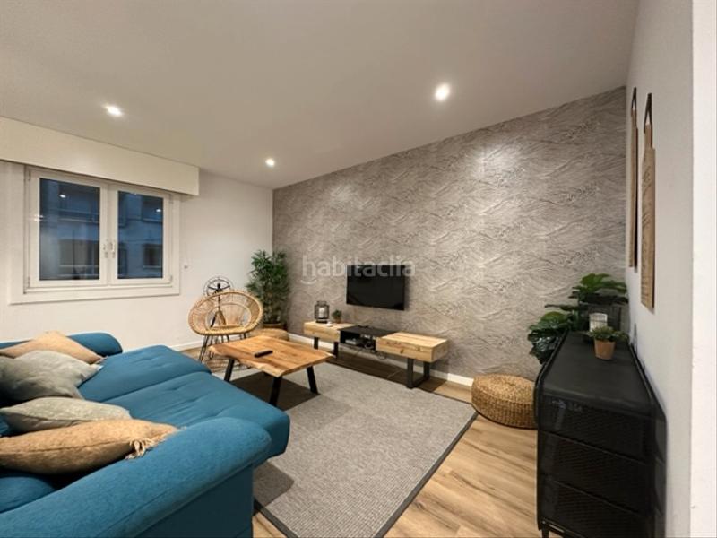 Foto d1a86724-aa18-472b-98d4-4e8257989a41. Pis amb calefacció a Ensanche - Sar Santiago de Compostela