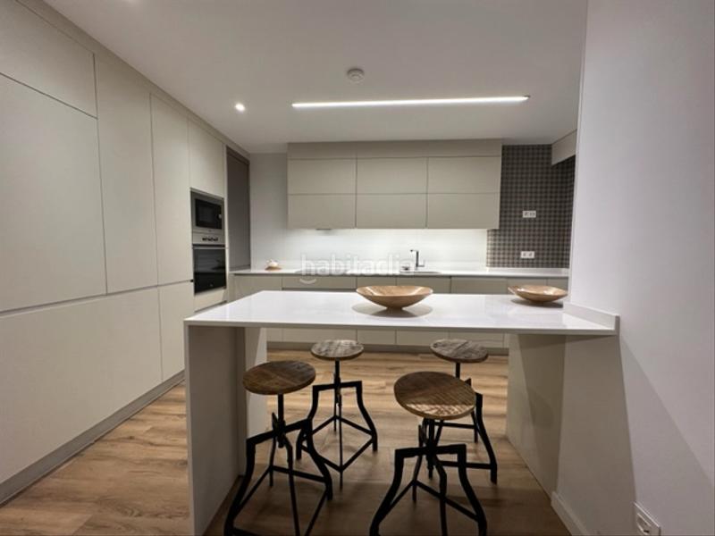 Foto d93e1d5c-9ca6-4c91-b57a-8996303ec160. Pis amb calefacció a Ensanche - Sar Santiago de Compostela