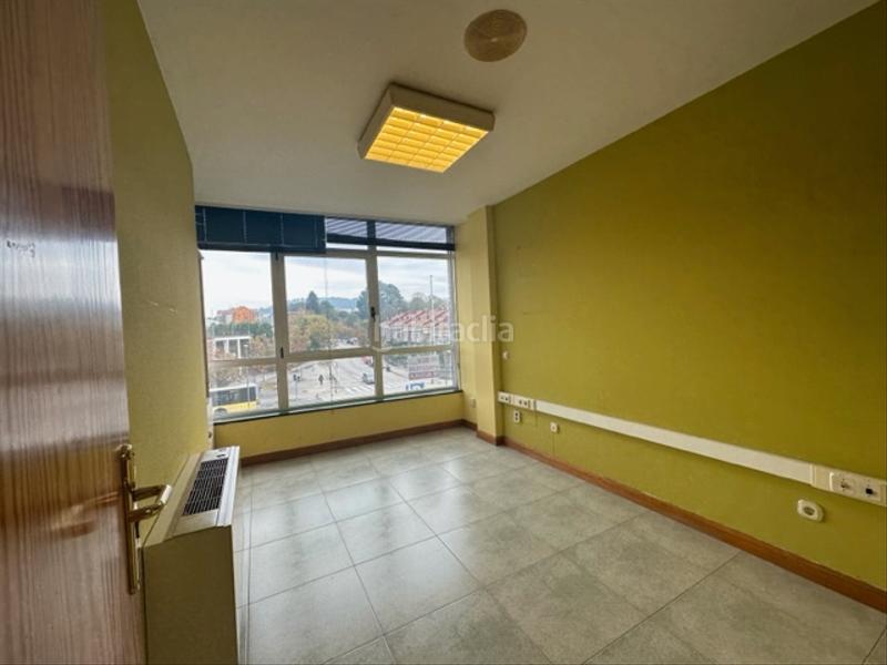 Foto c4ca67ae-35ee-45b1-8436-3ece62e7a507. Miete büro in Campus Sur - Santa Marta Santiago de Compostela