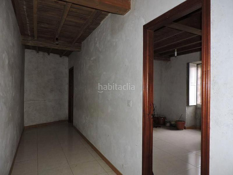 Foto dfe2ad3a-d19e-4536-85b0-934c2eb522a8. Casa a Parroquias de Santiago Santiago de Compostela