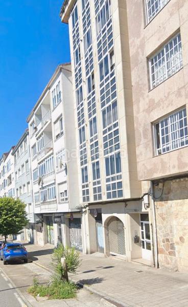 Foto 351b357f-5f93-4bd8-a48d-41dc7e21191f. Local comercial local en venta avda de lugo en Concheiros - Fontiñas Santiago de Compostela
