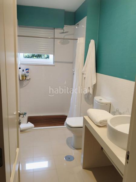 Foto 31287d52-e2db-4549-9577-11224d655189. Affitto chalet con camino riscaldamento parcheggio piscina in Santiago de Compostela