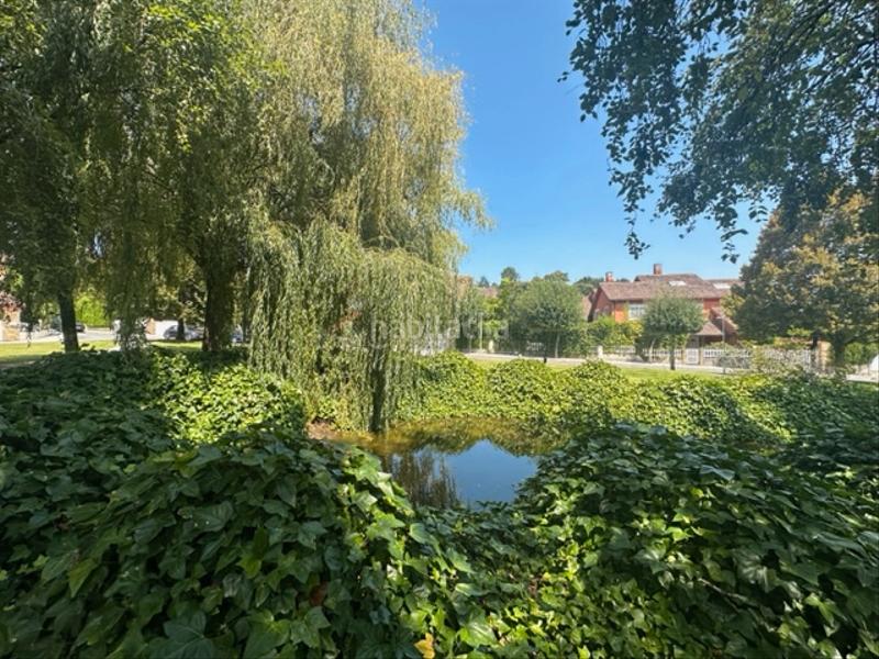 Foto 66225122-81bd-49a3-8d55-c8935d3d407a. Location chalet avec cheminée chauffage parking piscine dans Santiago de Compostela