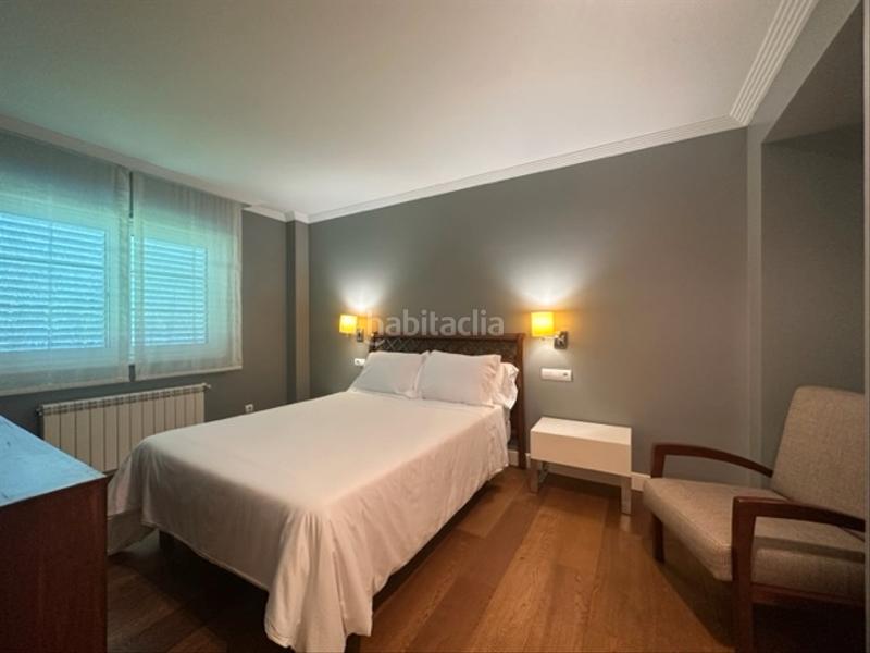 Foto 6bf62850-3df6-4e79-ad90-4b4aaa091192. Location chalet avec cheminée chauffage parking piscine dans Santiago de Compostela