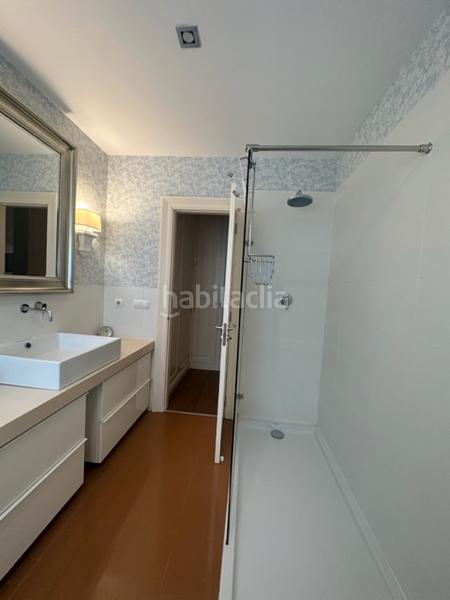 Foto 580d744c-09ee-4c89-92c0-8962b45e3def. Miete chalet mit kamin heizung parking pool in Parroquias de Santiago Santiago de Compostela