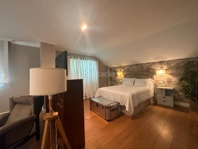 Foto 830237de-6e69-471e-9532-84593f3c2332. Rent chalet with fireplace heating parking pool in Santiago de Compostela