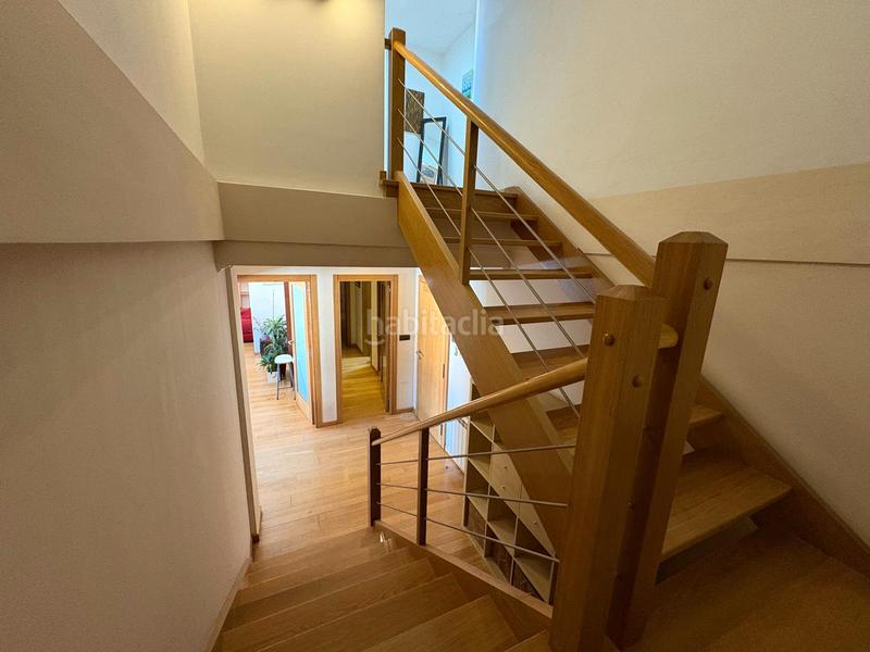 Foto 35ca1fa5-a7f2-4039-b5ed-2945367d1ff1. Dúplex duplex 200 m2 en Castiñeiriño - Cruceiro de Sar Santiago de Compostela