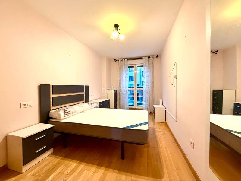 Foto a4883bbf-4bd6-495e-b4be-3ebb3589b880. Lloguer apartament a avenida rosalía de castro 7 a Ames