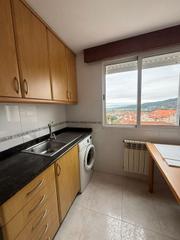 Lloguer Apartament  Rúa da cima da eira. Apart. 2 dormit. sin muebles zona campus norte