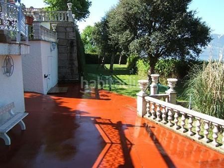 Foto 7beca578-ea70-405c-ba92-be7064978a4c. Lloguer xalet amb calefacció aparcament piscina a Redondela