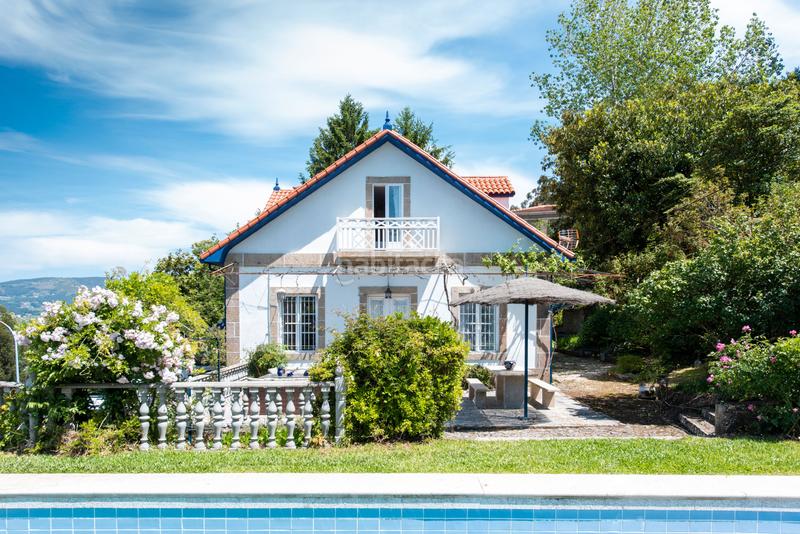 Foto 4e4bafc6-d8ff-4287-ba56-1fd6b1d5ff8c. Miete chalet mit heizung parking pool in Teis Vigo