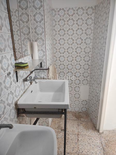 Foto 4665286f-4b38-49ea-9ae8-1bfb895f2074. Geschäftsraum in carrer vint 38 in Bonavista Tarragona