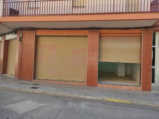 Gesch�ftsraum in Carrer vint 61. Gran local con escaparte
