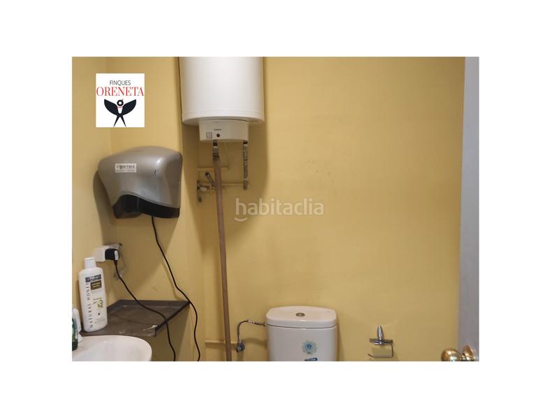 Foto 14dba196-9df9-479e-9ac7-0ac313780113. Local comercial a avinguda de la generalitat 5 a Vilallonga del Camp