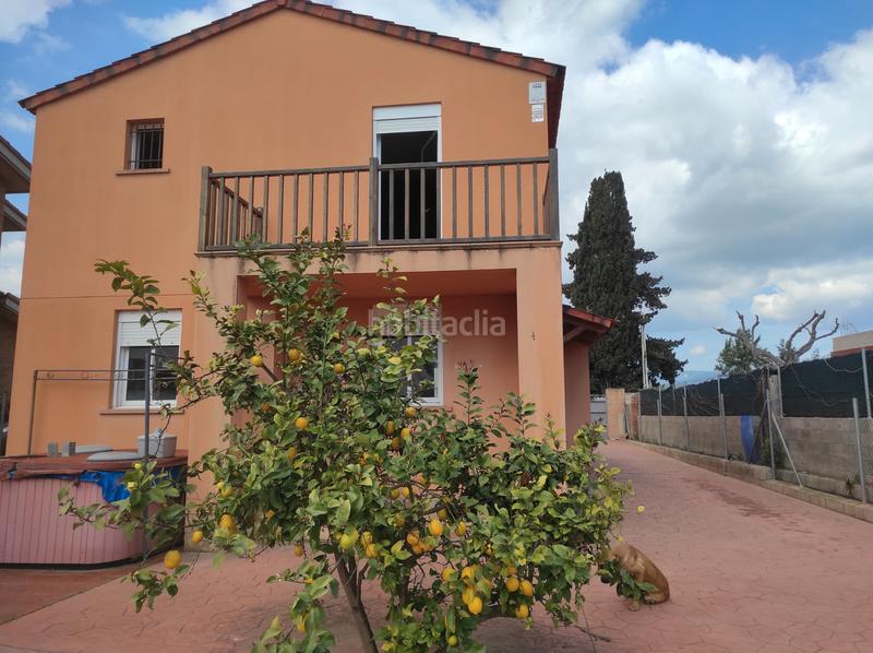 Foto 88fc1f40-6c23-42d7-8094-9494dde70641. Chalet  centrico en Morell (El)