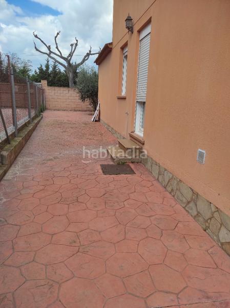 Foto 943dad27-f2a2-4a8b-bb60-dffe1dddfc78. Chalet  centrico en Morell (El)