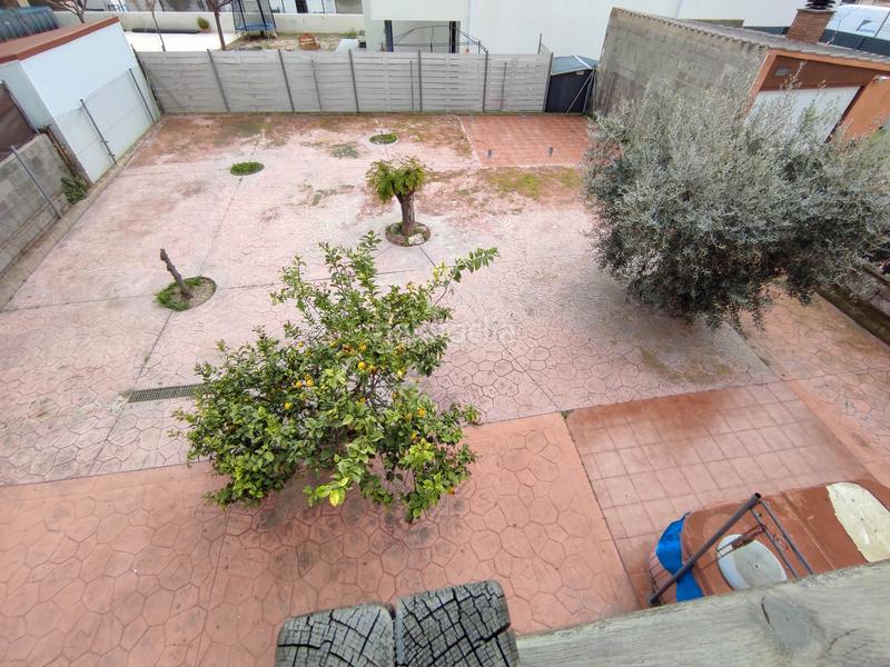 Foto a7ea2e6f-34ce-4556-ac77-d16bb0534102. Chalet  centrico en Morell (El)