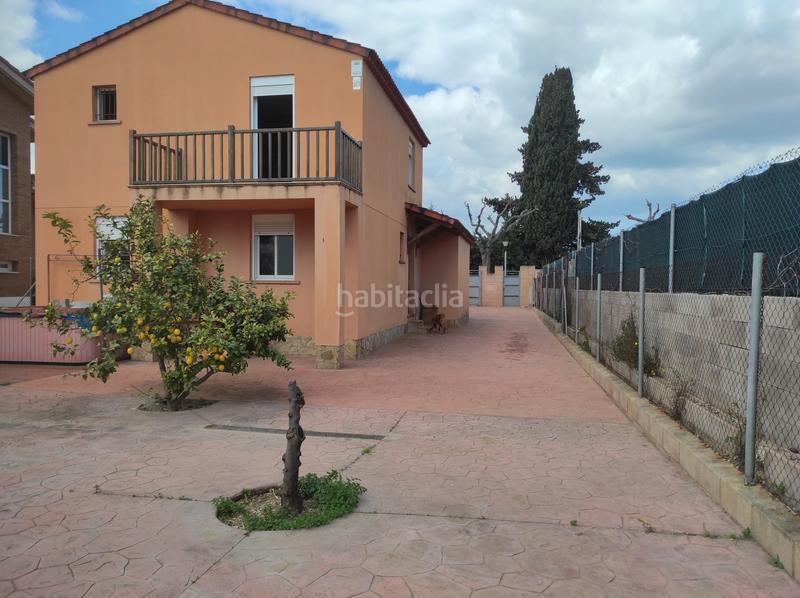 Foto d22bf898-8257-470e-a755-1147f415145f. Chalet  centrico en Morell (El)