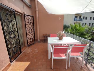Chalet  Rambla de la verge del roser. Casa señorial de 6 estancias amplias con jardin y parking en vil
