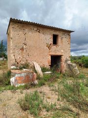 Fondo rustico in N/a. Finca con caseta, agua y luz
