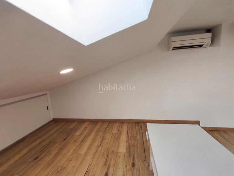 Foto b88d986a-05c5-47e7-b27a-b9a5579903d9. Casa adossada amb xemeneia calefacció aparcament piscina a Rourell (El)