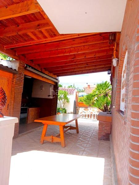 Foto 9a1bb1b4-1ec1-486d-a100-5d5f6f50fbf5. Chalet en calle cassiopea 18 espectacular chalet en la exclusiva zona de la almajada en Mutxamel