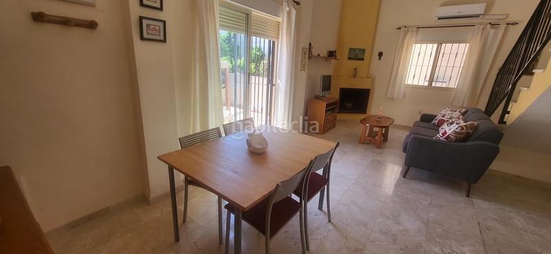 Foto 7332a10f-ffb8-4998-b960-382c30ea1aa6. Affitto casa con riscaldamento piscina in Pueblo Español-Coveta Fumá Campello (el)
