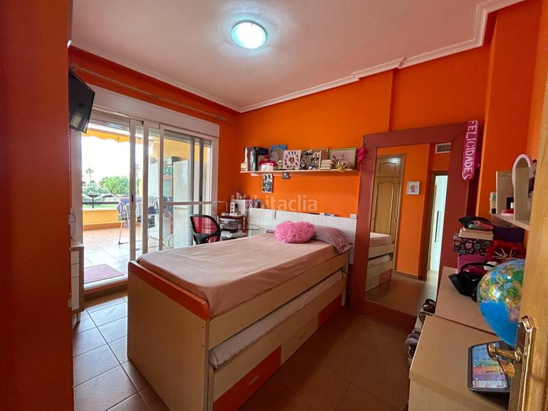 Foto ccb28677-d1a6-46a3-886f-0898791074f7. Casa bungalow en bonalba en Bonalba-Cotoveta Mutxamel
