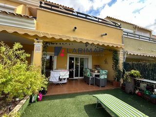 Maison à Calle marge del 1. Bungalow en bonalba