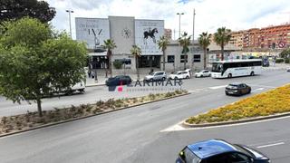 Office space in Avenida salamanca 10. Local comercial en centro alicante