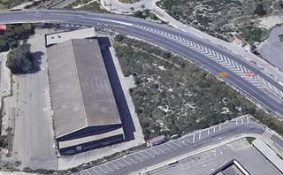 Terreny residencial a Calle ondara 7. Terreno con nave en el altet, elche.