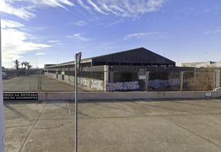 Residential Plot in Calle ondara 7. Terreno con nave en el altet, elche.