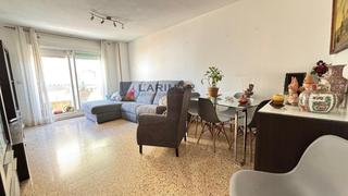 Etagenwohnung in Calle hermanos bernad 9. Amplio y luminoso piso en alicante, ideal para familias