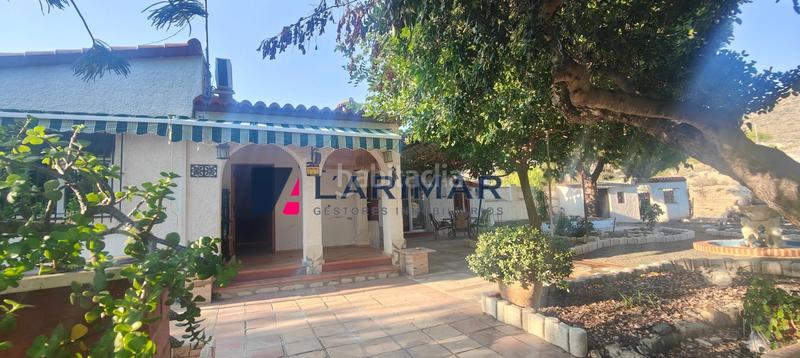 Foto 1b14eabe-07d9-4c74-9add-4091632636d3. Chalet  independiente alicante en Busot