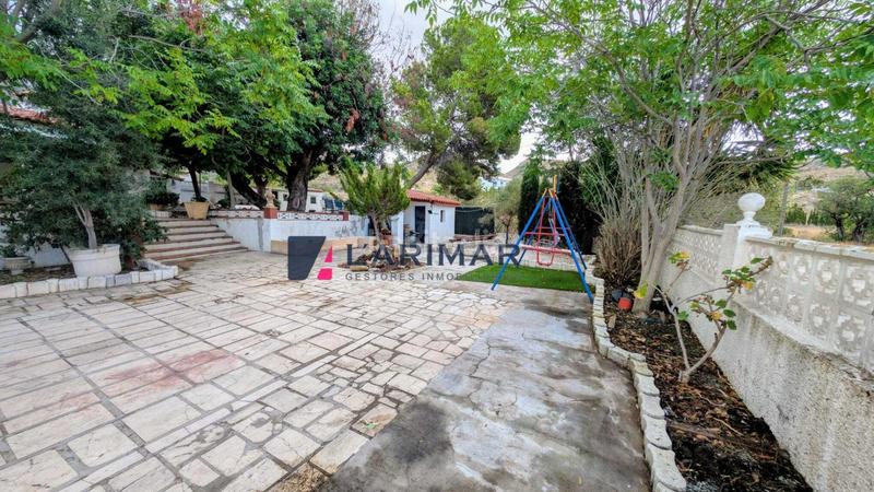 Foto 63b36345-dbc4-44f7-9a2a-1ff587ea65f1. Chalet  independiente alicante en Busot