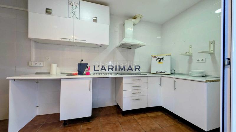 Foto 961fd5b2-dda3-4be4-b985-d7636d3287ae. Chalet  independiente alicante en Busot