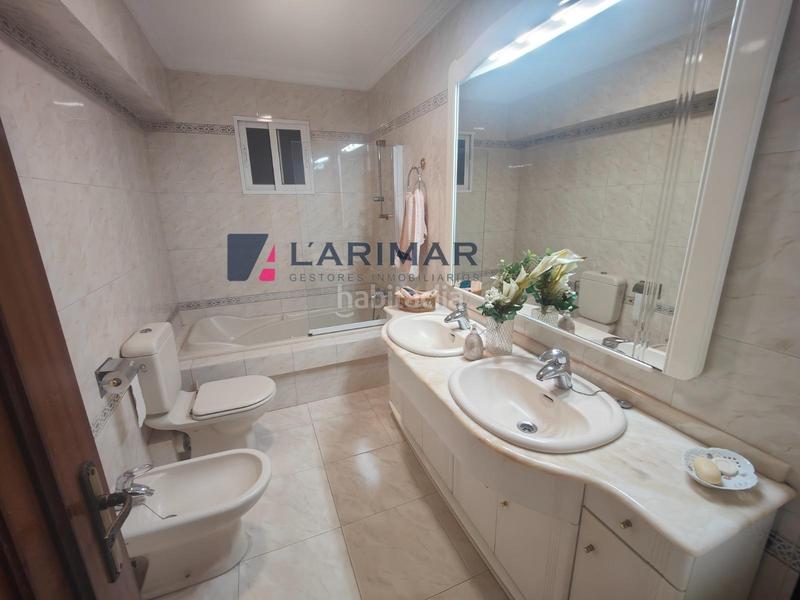 Foto d43b3561-e1e3-4ef1-9fd6-7844836e93b0. Rent flat in calle orense 3 in Ensanche-Diputación Alicante