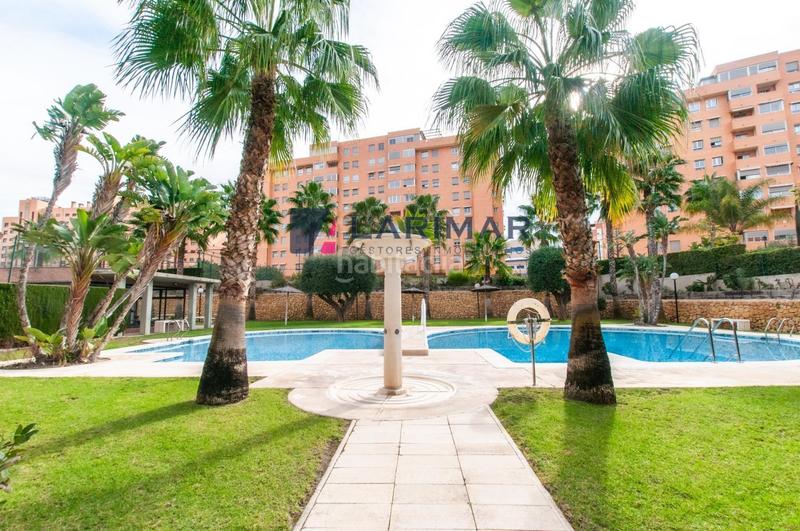 Foto 16a0b0a4-81f0-45ab-9361-c15b2c1d90e5. Alquiler piso alquiler en Playa de San Juan condomina . en Alicante