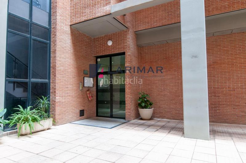 Foto 8cffe56d-6fd8-4a1d-8e1d-91653c1ce5bb. Rent flat with parking pool in Playa de San Juan Alicante