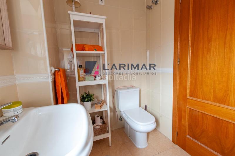 Foto e37402aa-d2a0-4ff5-a74b-981842004f91. Rent flat with parking pool in Playa de San Juan Alicante