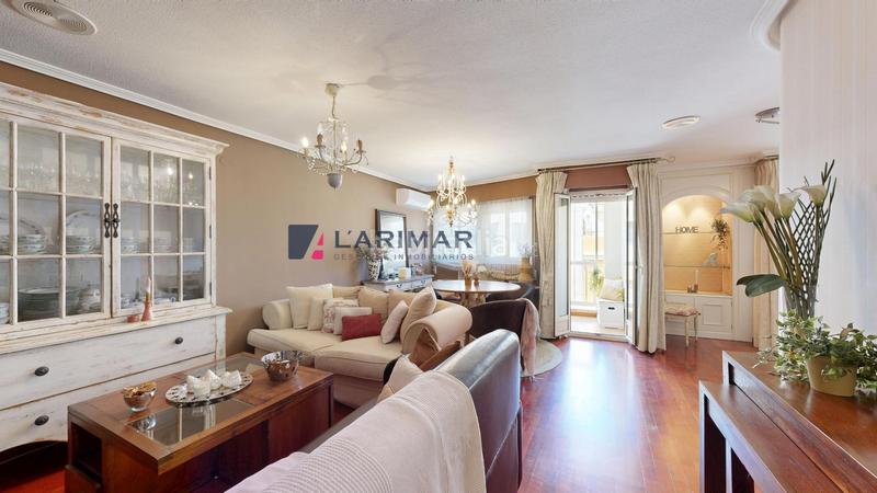 Foto 4e8a0222-21bd-406b-b574-5c2bd29ce18c. Appartamento con riscaldamento parcheggio in Mercado Alicante