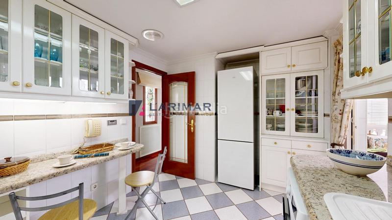 Foto 5855ca6e-87fa-4593-a2a9-89f2df339814. Appartamento con riscaldamento parcheggio in Mercado Alicante